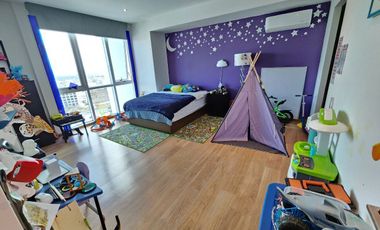 DEPARTAMENTO  EN VENTA EN JURIQUILLA TOWERS, EN ESQUINA