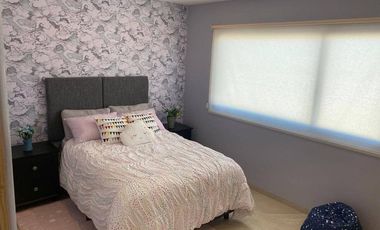 CASA EN VENTA, Zibatá, Querétaro, 3 recámaras y amplio jardín