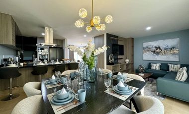 CASA EN VENTA EN ZIBATÁ, CUATRO RECÁMARAS Y ROOF GARDEN, QUERÉTARO