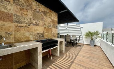 CASA EN VENTA EN ZIBATÁ, CUATRO RECÁMARAS Y ROOF GARDEN, QUERÉTARO