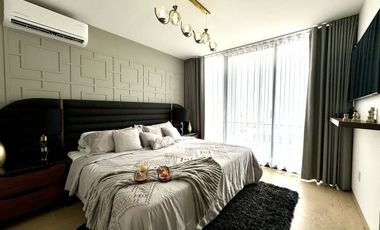 CASA EN VENTA EN ZIBATÁ, CUATRO RECÁMARAS Y ROOF GARDEN, QUERÉTARO