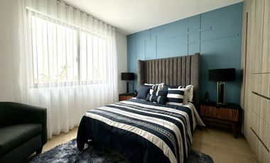 CASA EN VENTA EN ZIBATÁ, CUATRO RECÁMARAS Y ROOF GARDEN, QUERÉTARO