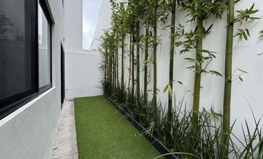 CASA EN VENTA CON ROOF GARDEN EN ZIBATÁ, QUERÉTARO