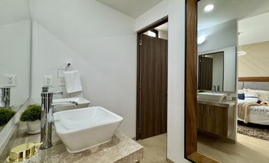 CASA EN VENTA CON ROOF GARDEN EN ZIBATÁ, QUERÉTARO