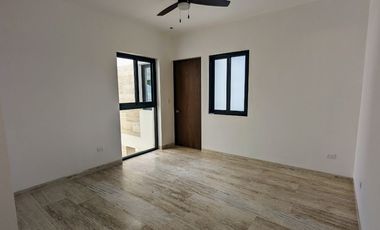 Estrena Casa en Venta en Kutz, Country Club  Merida