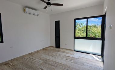 Estrena Casa en Venta en Kutz, Country Club  Merida