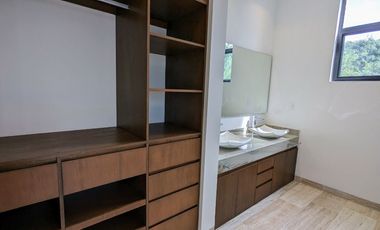 Estrena Casa en Venta en Kutz, Country Club  Merida