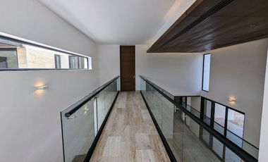 Estrena Casa en Venta en Kutz, Country Club  Merida