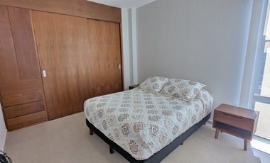 Renta de Lujoso Departamento Amueblado en Montejo Plaza