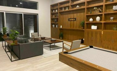 Renta de Lujoso Departamento Amueblado en Montejo Plaza