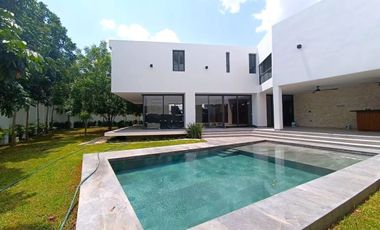 EN VENTA LA CASA  MAS LUJOSA DE ALTABRISA CON DISEÑO UNICO Y MARAVILLOSO