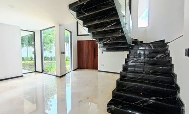 EN VENTA LA CASA  MAS LUJOSA DE ALTABRISA CON DISEÑO UNICO Y MARAVILLOSO