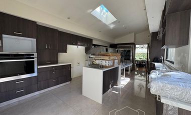 Casa en VENTA en club de Golf Vallescondido