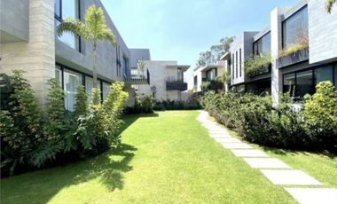 Casa en Venta Lomas de Tecamachalco, Nueva lista para personalizar