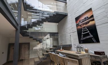 Casa en Venta, Avandaro, Valle de Bravo