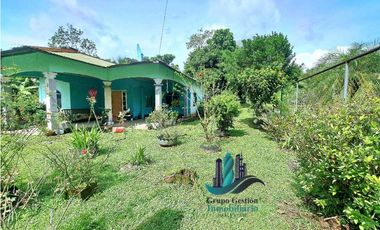 VENDO.CASA Y LOTE DE 2895MTS SANTA ROSA.BUGABA