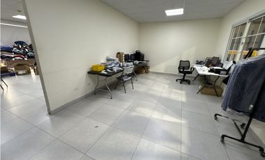 Alquiler o venta de Ofibodega Parque Industrial ZONA UNO