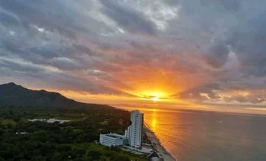 ALQUILO APARTAMENTO PH ROYAL PALM PLAYA GORGONA FULL AMOBLADO