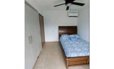 ALQUILO APARTAMENTO PH ROYAL PALM PLAYA GORGONA FULL AMOBLADO