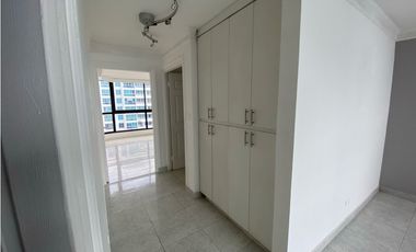 Venta de Apartamento en Avenida Balboa, PH Coral Reef
