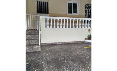 TOCUMEN / PUNTA DEL ESTE / 208M / 4 HABITACON + 1 BAÑOS /  DEPOSITO