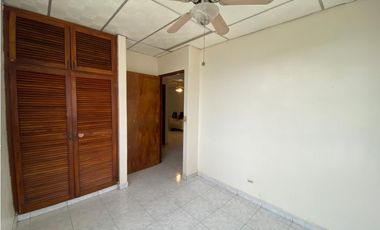 ALTOS DE PANAMA / 215M / 3 HABITACION / ESQUINA  / DEN / TERRAZA