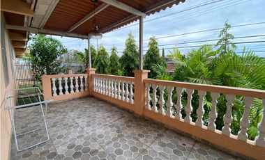 ALTOS DE PANAMA / 215M / 3 HABITACION / ESQUINA  / DEN / TERRAZA