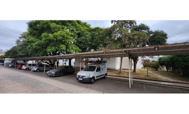 AMPLIO DPTO 4 DORM + BALCON  + 2 BAÑOS - Bº LAS PALMAS