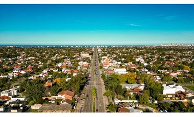 Inigualable predio. Ideal Desarrollo Comercial/Habitacional/Empresa.