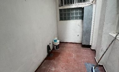 Departamento Tipo Casa en alquiler en Lanus Oeste