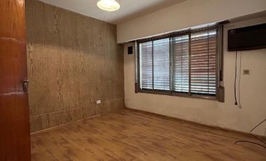 Casa en alquiler en Lanus Este