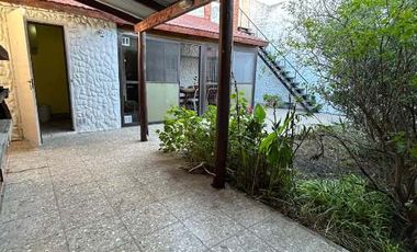Casa en alquiler en Lanus Este