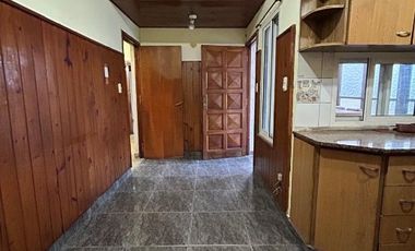 Casa en alquiler en Lanus Este