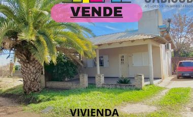 Casa en venta de 2 dormitorios c/ cochera en San José