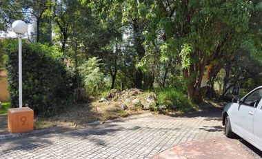 Terreno en Venta en fraccionamiento ecológico con Casa Club
