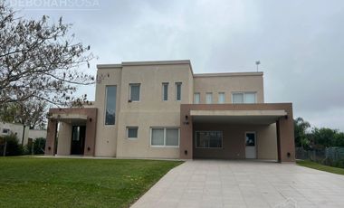 Casa en  alquiler en Barrio San Matías Escobar amoblada pileta 3 habitaciones dependencia