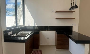 Casa en venta en Privada Residencial  Conkal, Mérida Yucatán.