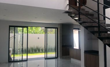 Casa Nueva en Venta – Bosques de Santa Anita, Guadalajara Diseño minimalista