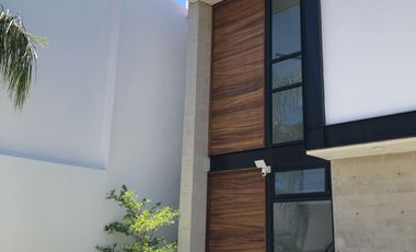 Casa Nueva en Venta – Bosques de Santa Anita, Guadalajara Diseño minimalista