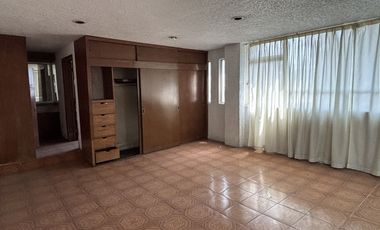 CASA EN RIO CHURUBUSCO CERCA DE LA VIGA Y DEL CENTRO NACIONAL DE LAS ARTES