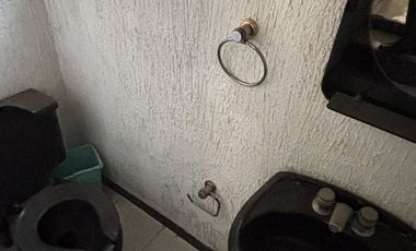 CASA EN RIO CHURUBUSCO CERCA DE LA VIGA Y DEL CENTRO NACIONAL DE LAS ARTES