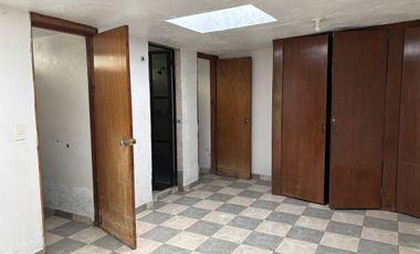 CASA EN RIO CHURUBUSCO CERCA DE LA VIGA Y DEL CENTRO NACIONAL DE LAS ARTES