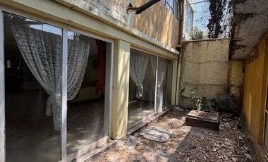 CASA EN RIO CHURUBUSCO CERCA DE LA VIGA Y DEL CENTRO NACIONAL DE LAS ARTES