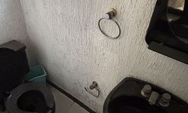 CASA EN RIO CHURUBUSCO CERCA DE LA VIGA Y DEL CENTRO NACIONAL DE LAS ARTES