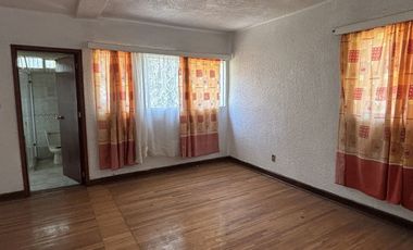 CASA EN RIO CHURUBUSCO CERCA DE LA VIGA Y DEL CENTRO NACIONAL DE LAS ARTES