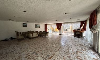 CASA EN RIO CHURUBUSCO CERCA DE LA VIGA Y DEL CENTRO NACIONAL DE LAS ARTES