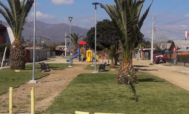 SE VENDE LINDA CASA 2 PISOS 3D 2B, LIMACHE