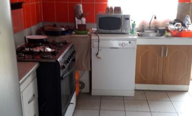 SE VENDE LINDA CASA 2 PISOS 3D 2B, LIMACHE