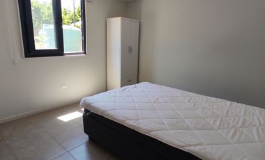 ARRIENDO EN ALGARROBO NORTE, CASA CON ESPACIO COMPARTIDO