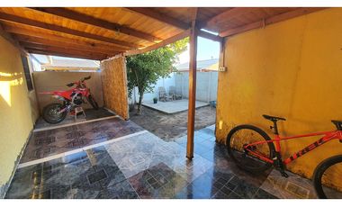 Venta de casa 2D 1B Villa Los Volcanes de San Esteban